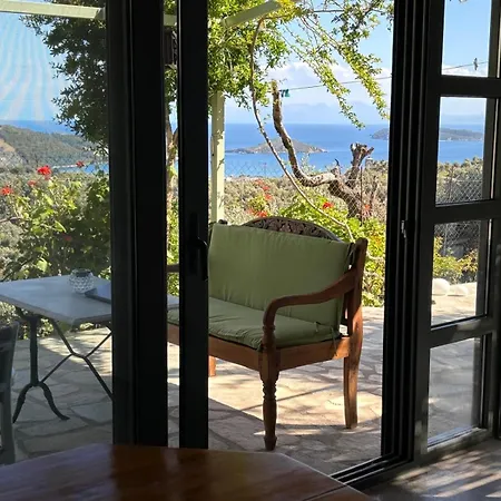 Tierra Skiathos Chora