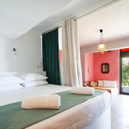 Tierra * Skiathos-Stadt