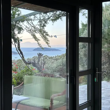 Tierra Skiathos-Stadt